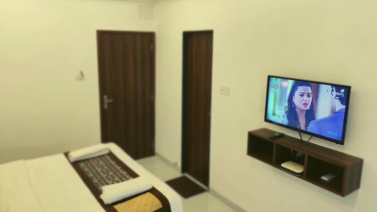 Rajdhani Resort 罗纳瓦拉 外观 照片