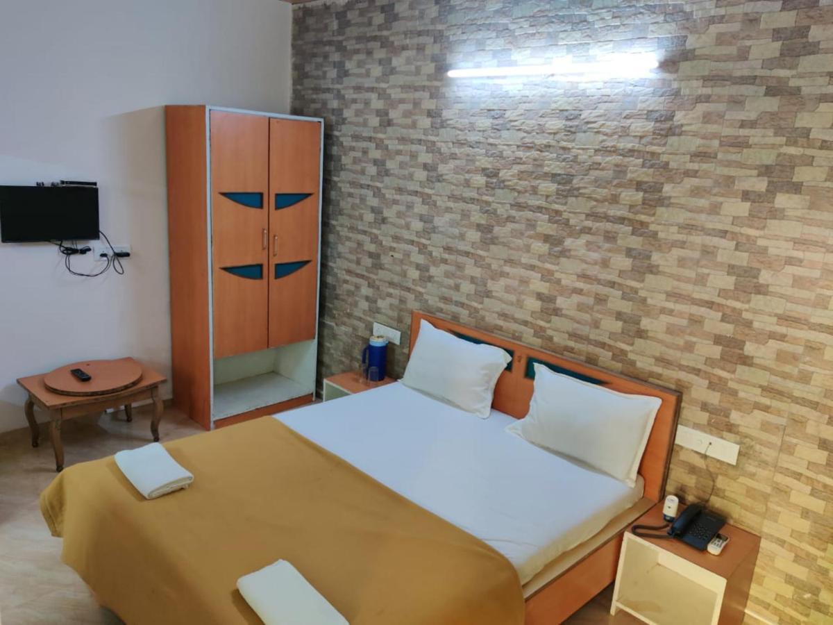 Rajdhani Resort 罗纳瓦拉 外观 照片