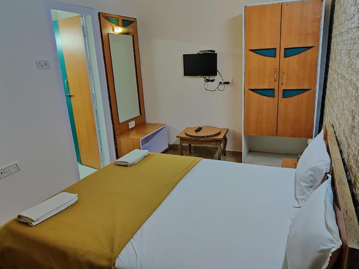 Rajdhani Resort 罗纳瓦拉 外观 照片